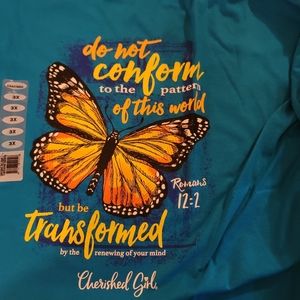 NWT Woman's short sleeve t-shirt.